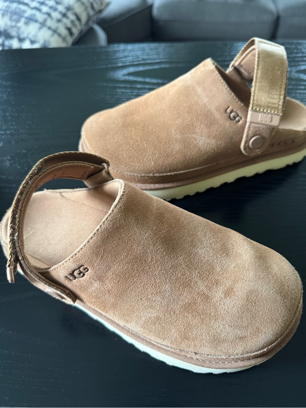 UGG Clog - Chestnut